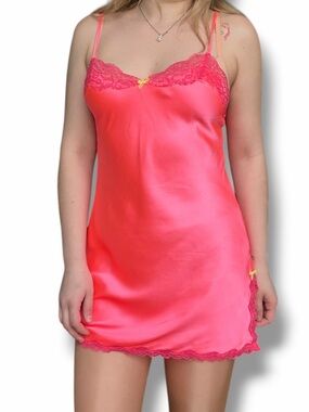 Victoria’s Secret Hot Pink Y2K Slip